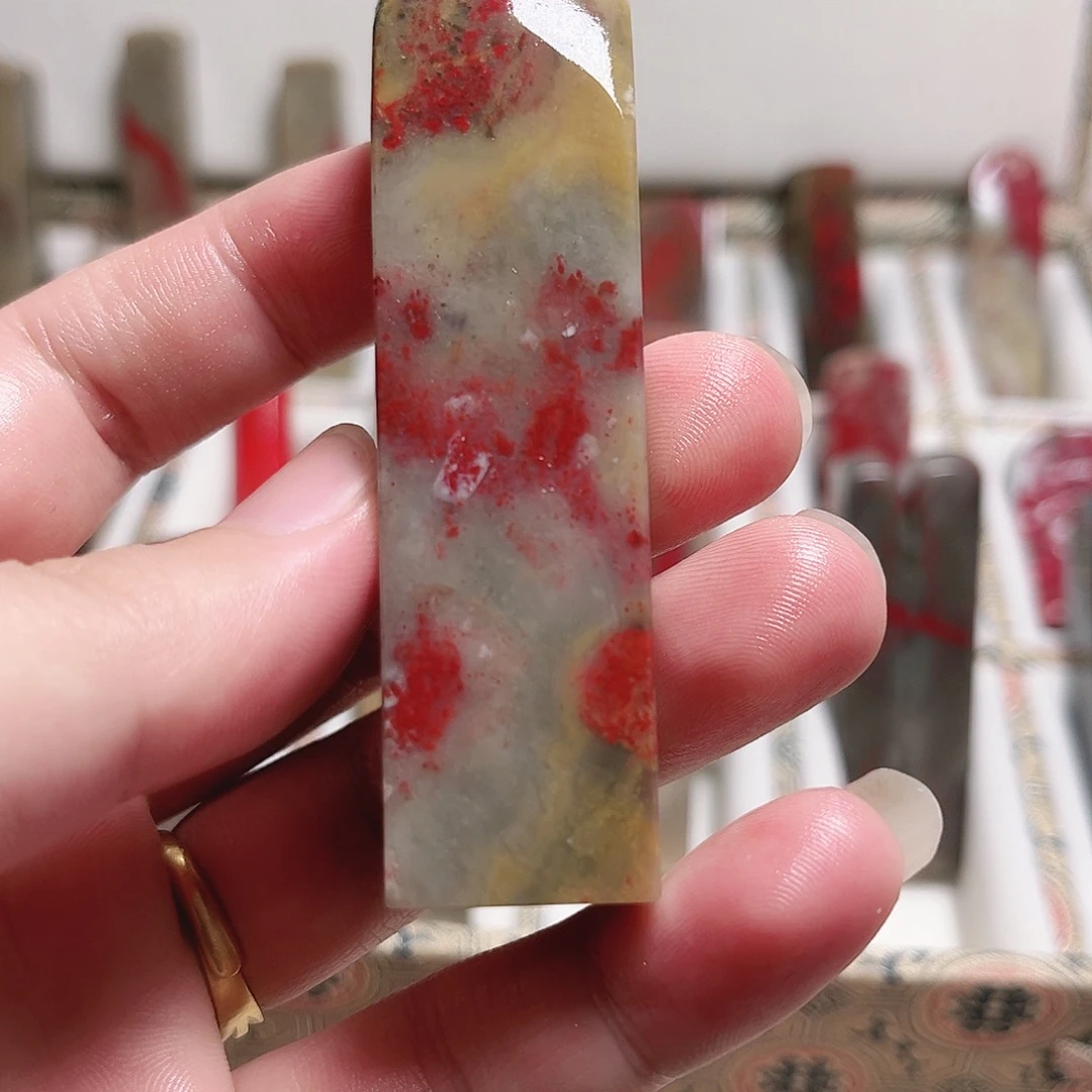 印石昌化石鸡血石印章