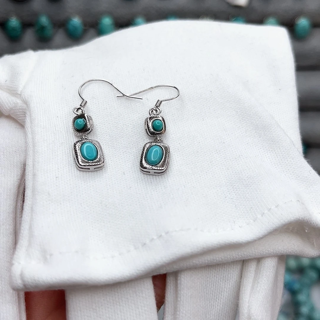 绿松石绿松石未镶嵌