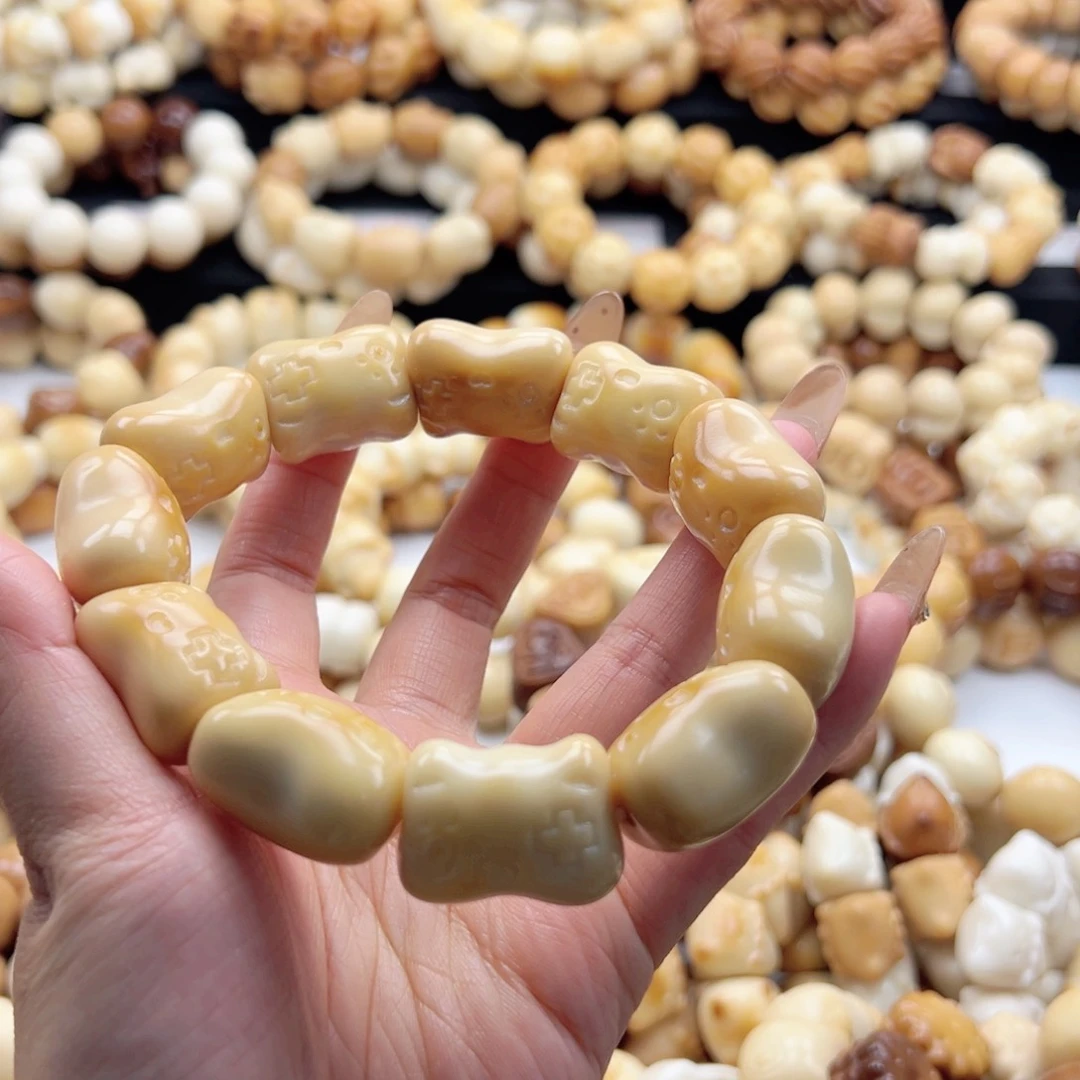 吊坠白玉菩提游戏机奶烤色27