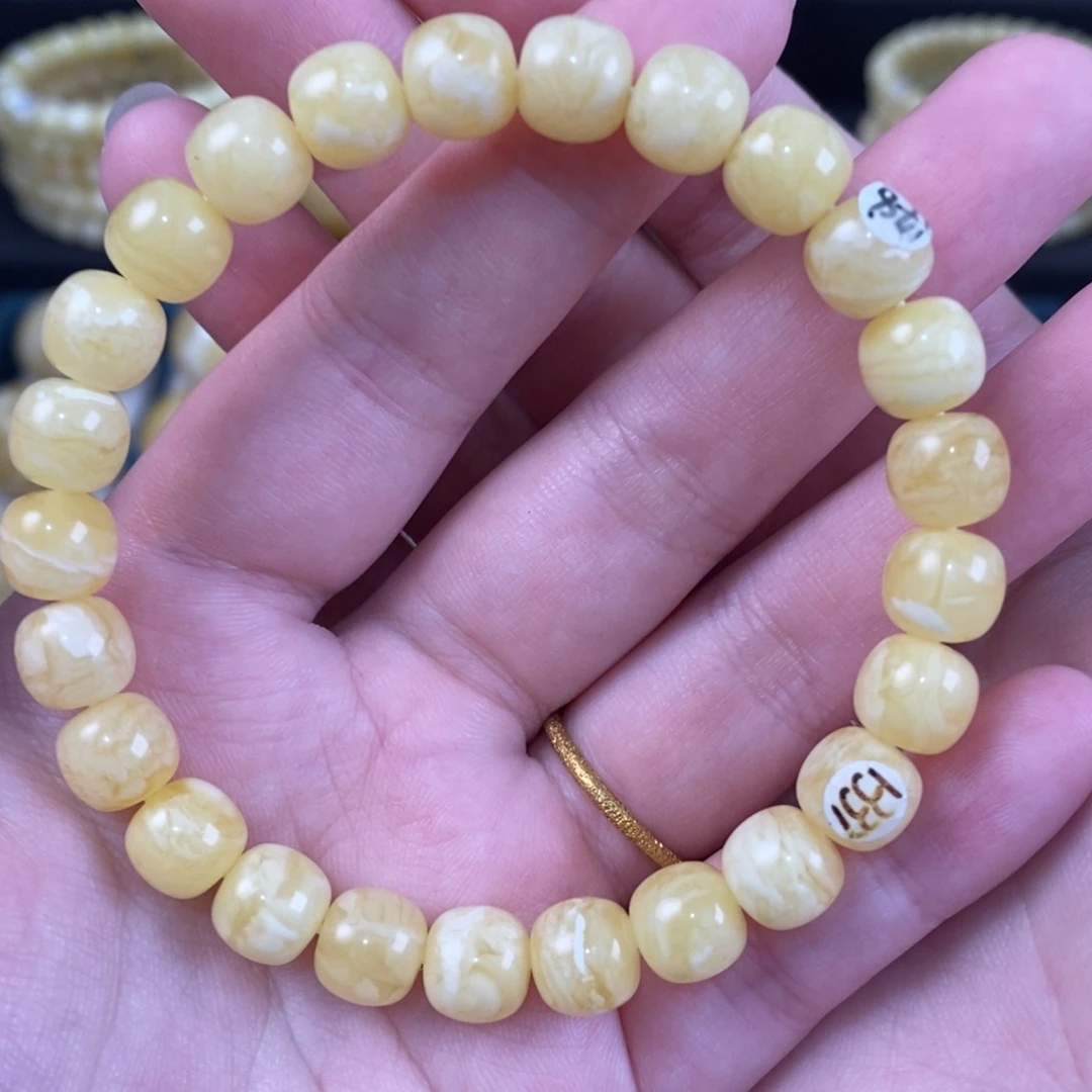 未镶嵌蜜蜡珠宝奇石8.6