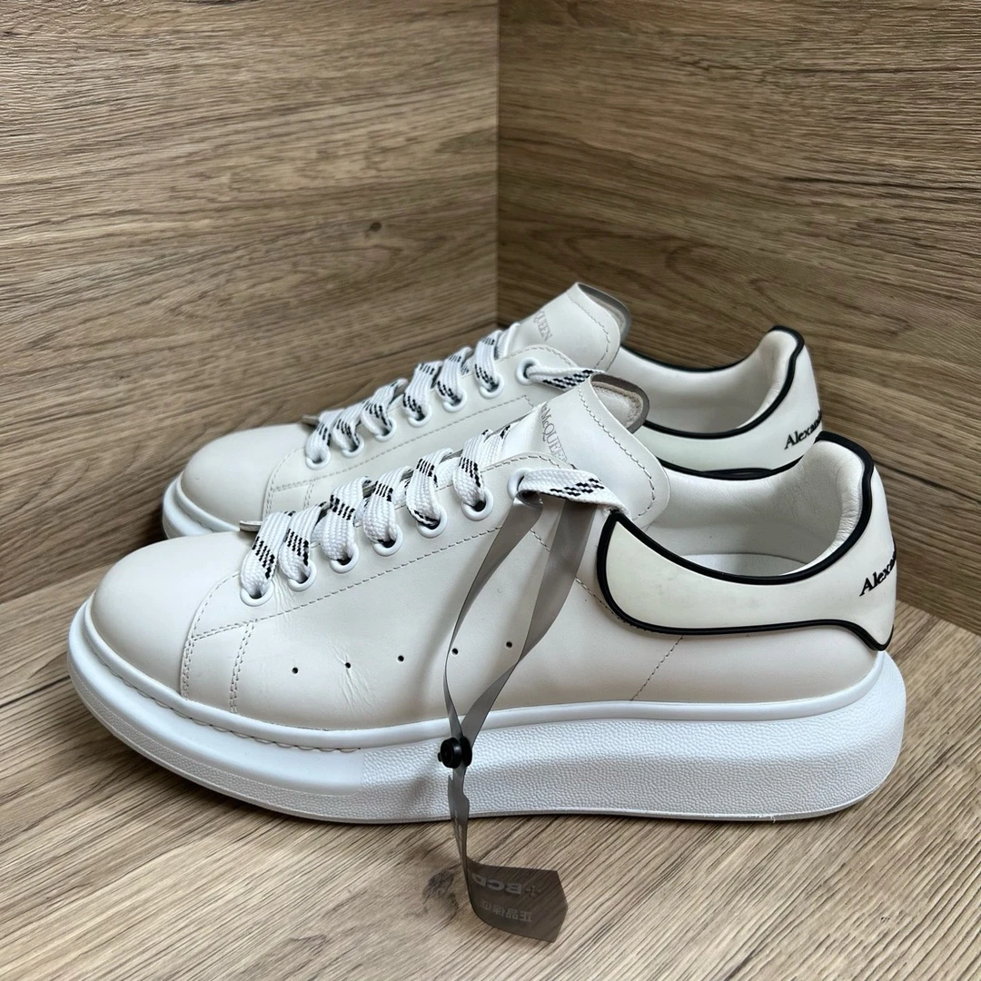 95新 Alexander McQueen/亚历山大·麦昆 黑白线条小白鞋 43码