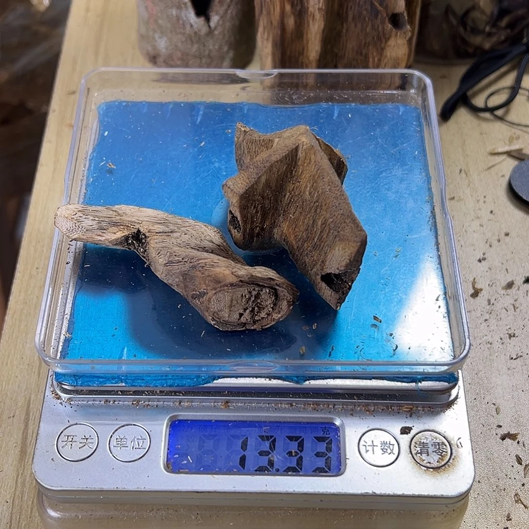 香料绿奇楠虫漏13克白棋