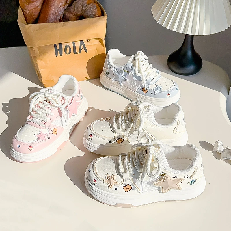 女生潮鞋低帮板鞋女春季活力萌趣星星小熊中厚底面包鞋运动小白鞋