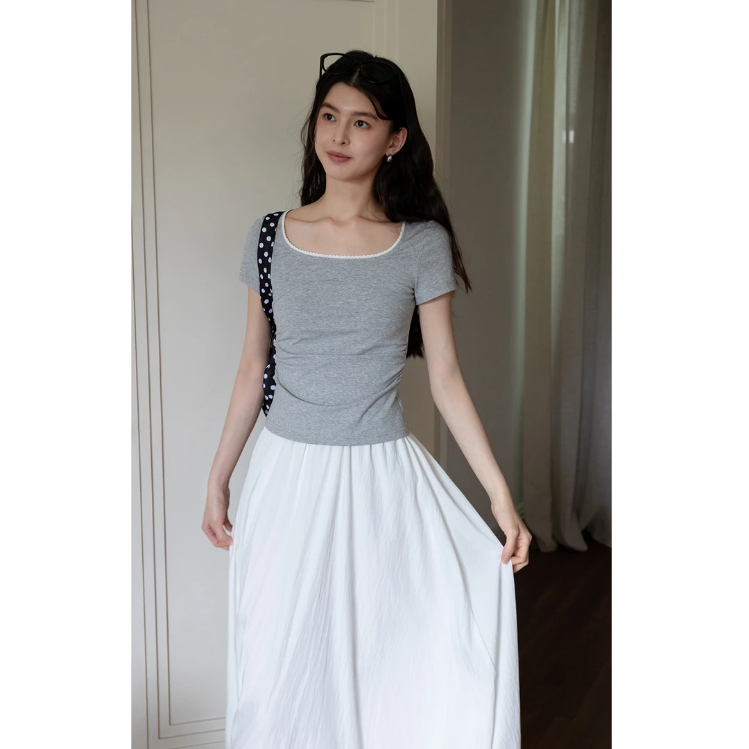 EGGKA【现现】U领分割显瘦蕾丝花边T恤气收腰正肩休闲E25A3697YM