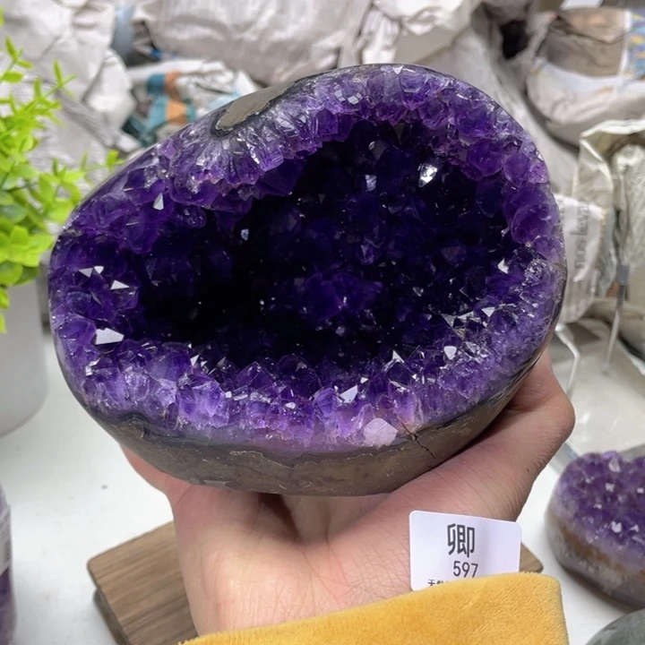 未镶嵌大型摆件（非配饰）水晶