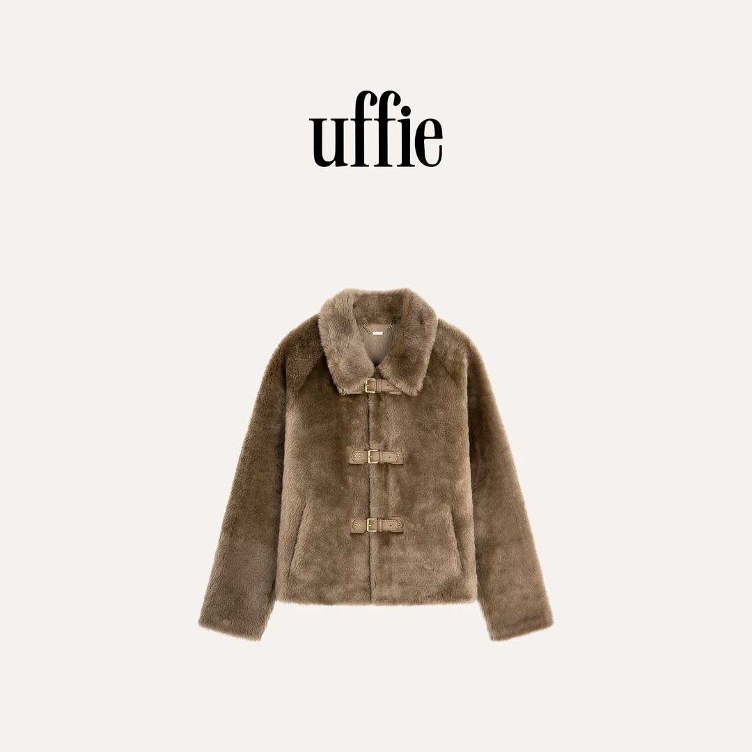 UFFIE于绘 皮袢饰翻领皮毛一体