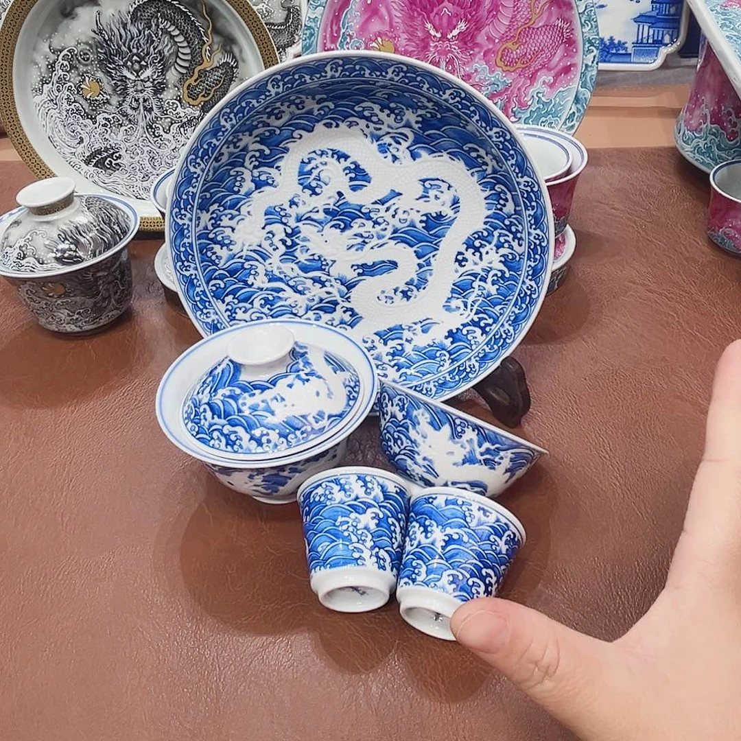 摆件景德镇陶瓷研究所工作的