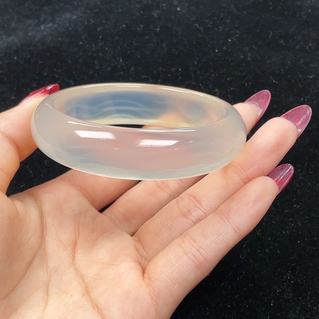 玛瑙/玉髓手镯未镶嵌A***i