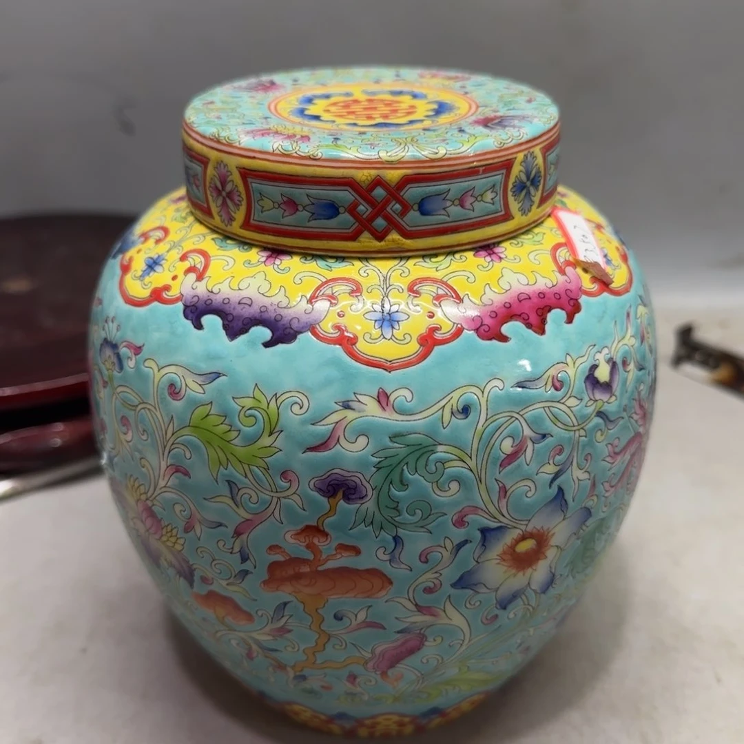杯文**祥陶瓷精品展示中心