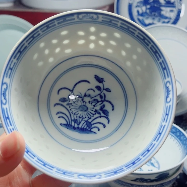 青花玲珑5寸饭碗兰花玩玉底款