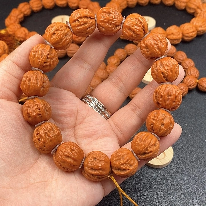 文玩核桃手串太****行树王八棱手串