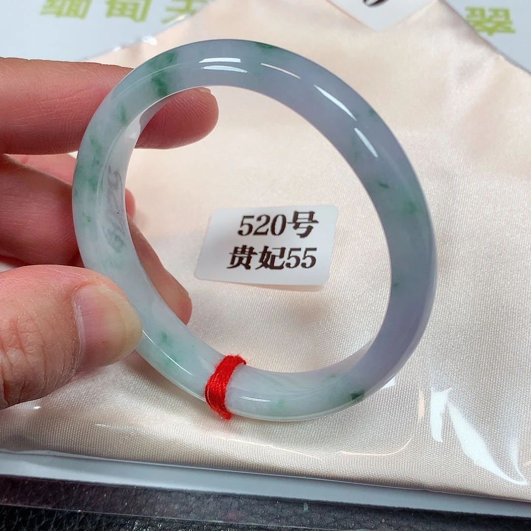 【闪购商品】未镶嵌手镯（贵妃镯）翡翠520号