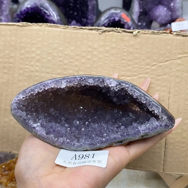 未镶嵌大型摆件（非配饰）紫晶