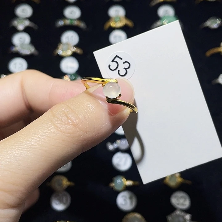 翡翠未镶嵌戒指戒指