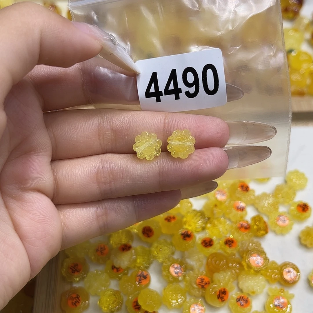 琥珀未镶嵌珠宝奇石