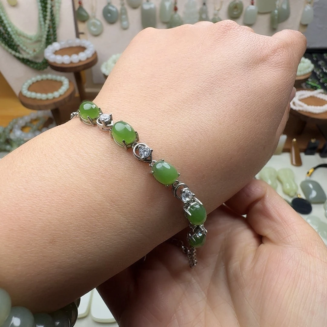 和田玉（碧玉）未镶嵌手链