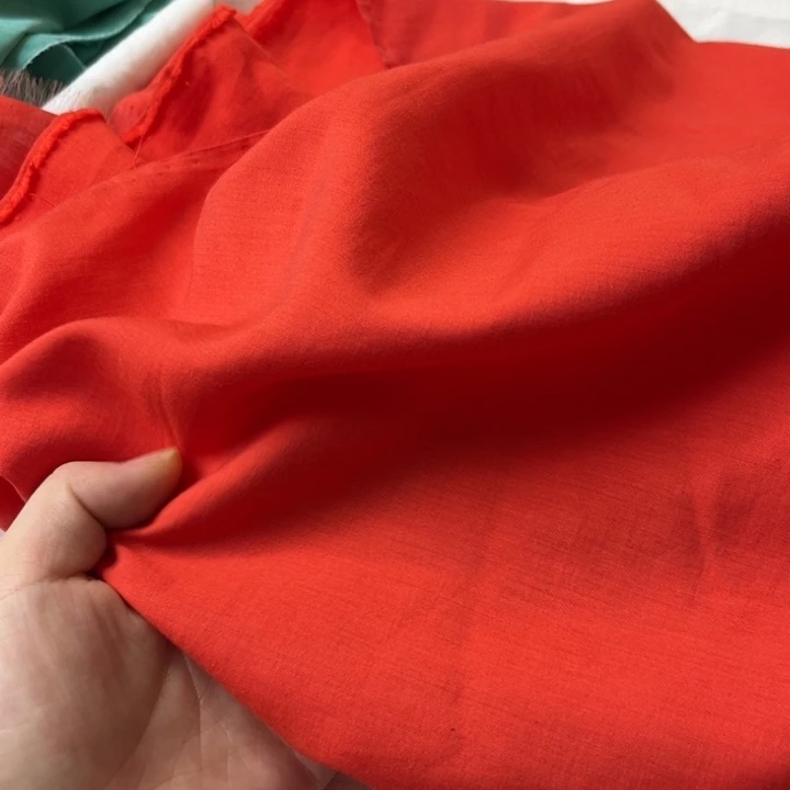 西瓜红天丝棉3米。