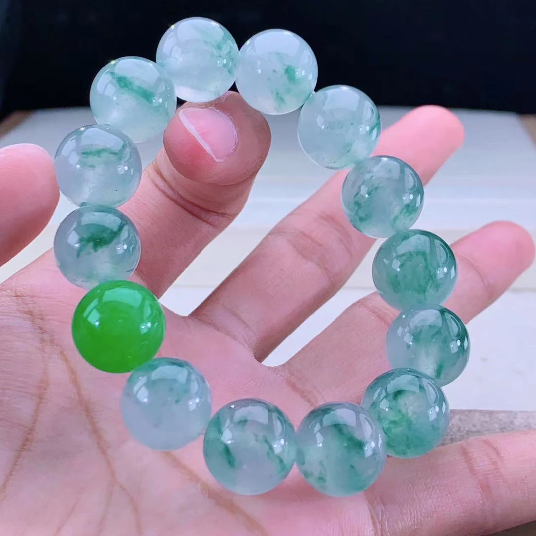 收藏传承级大卡位飘花带一颗绿珠子天然缅甸a货翡翠手串