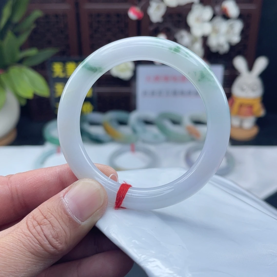 翡翠未镶嵌把件52圆条