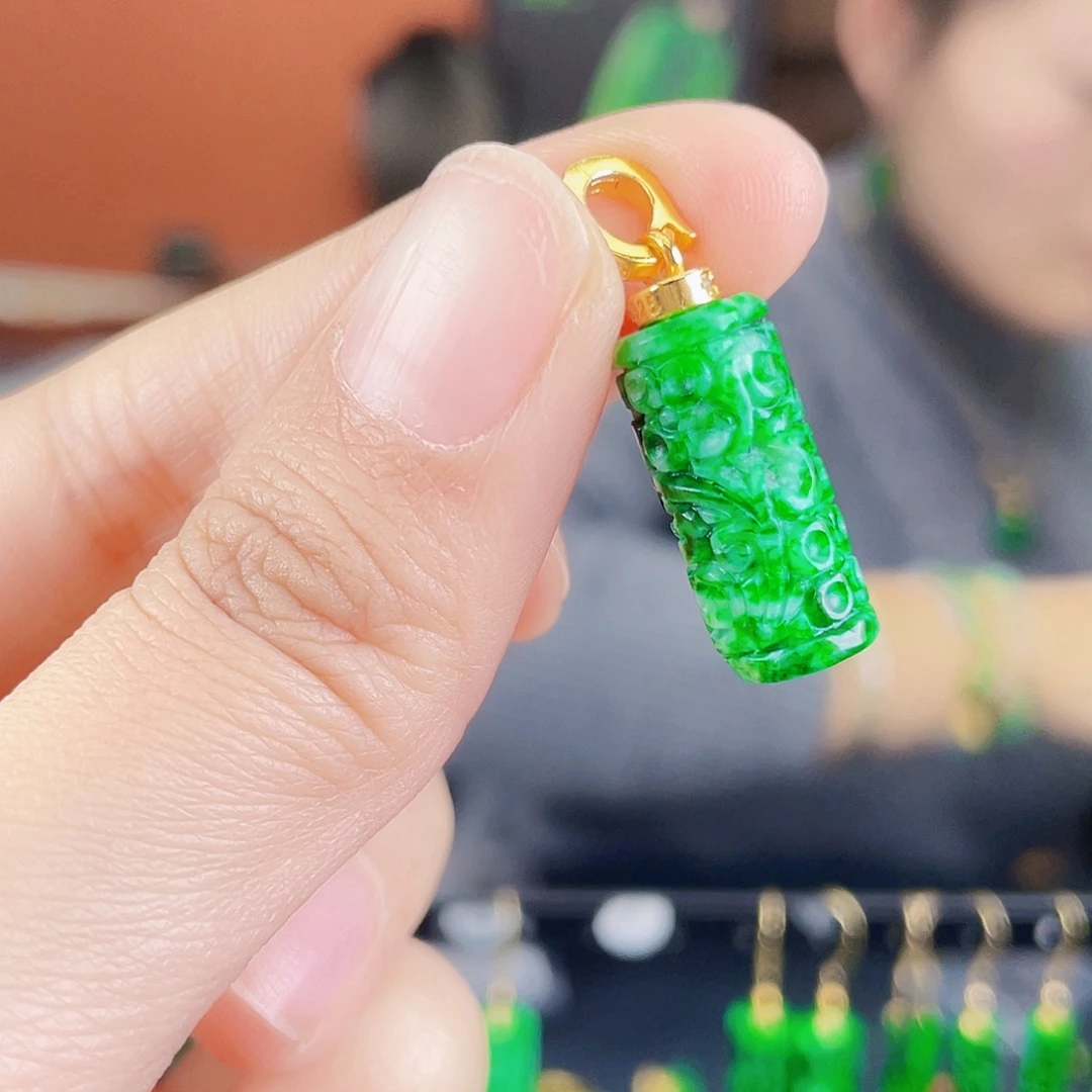 翡翠未镶嵌耳饰饰品