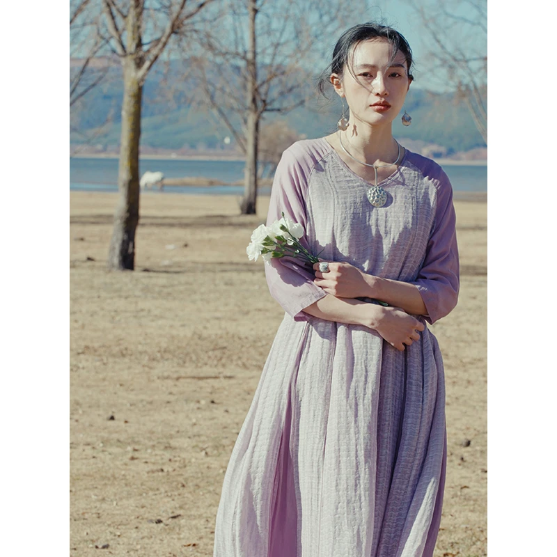 游尘衣物/树荫连衣裙