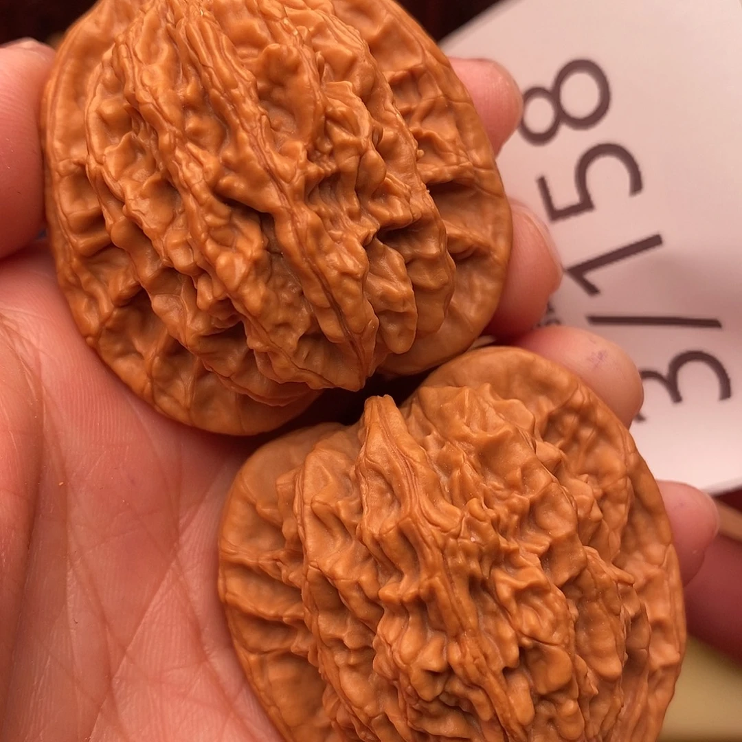 文玩核桃把件41虎头