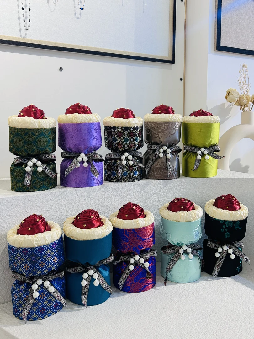 绸缎制作迷你手工花