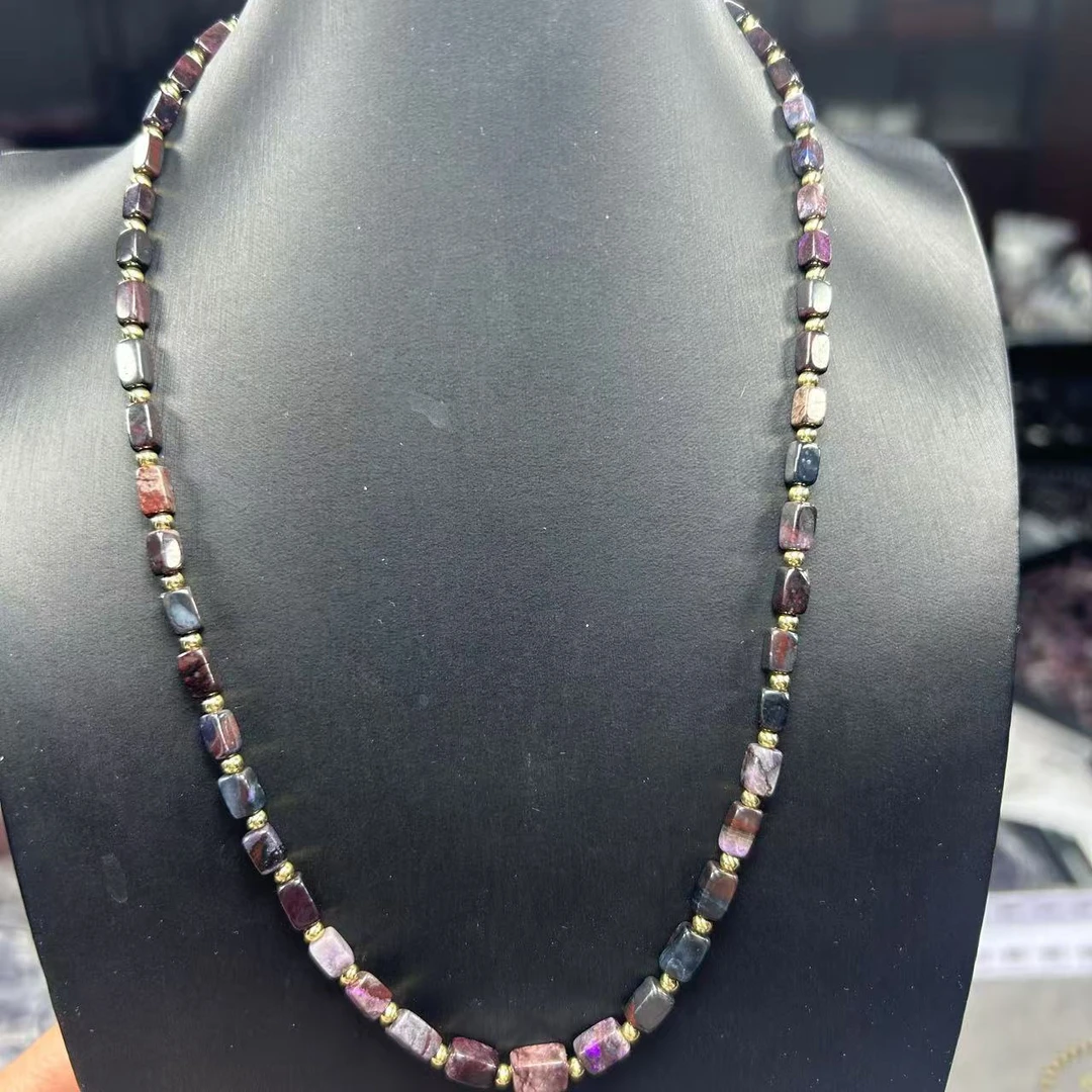 老四精选   老料丝绒长方粒项链11