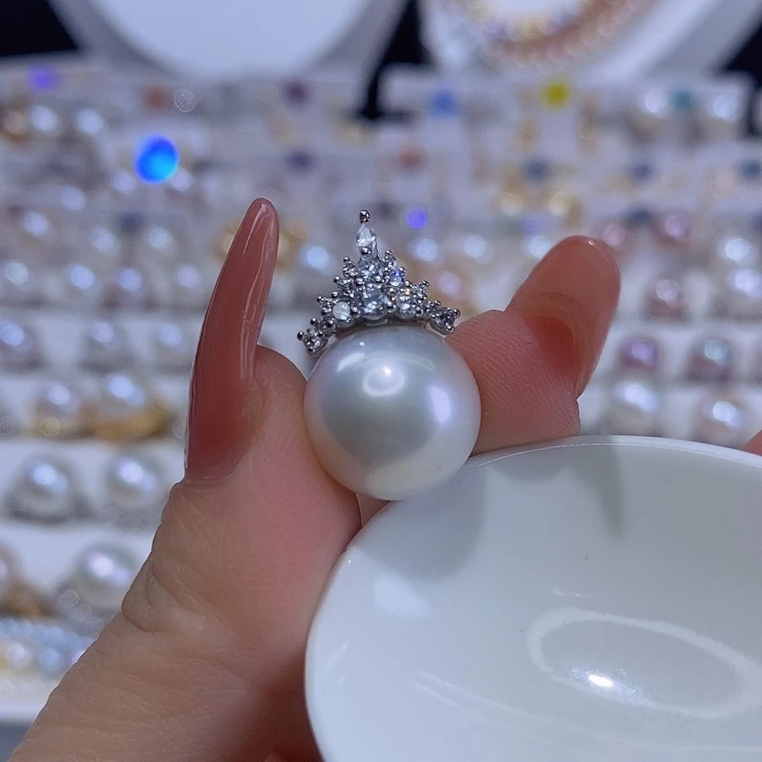 淡水珍珠合金颈饰