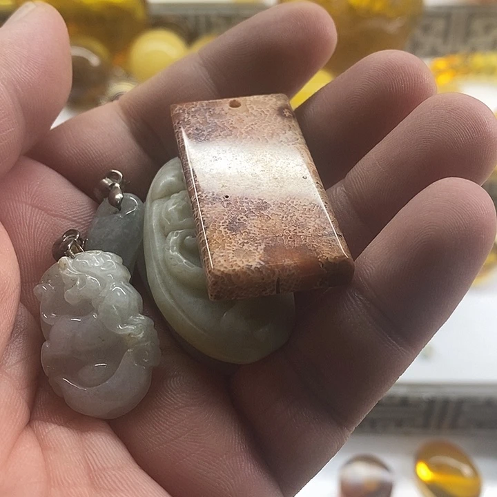 琥珀珠宝奇石未镶嵌小滴留