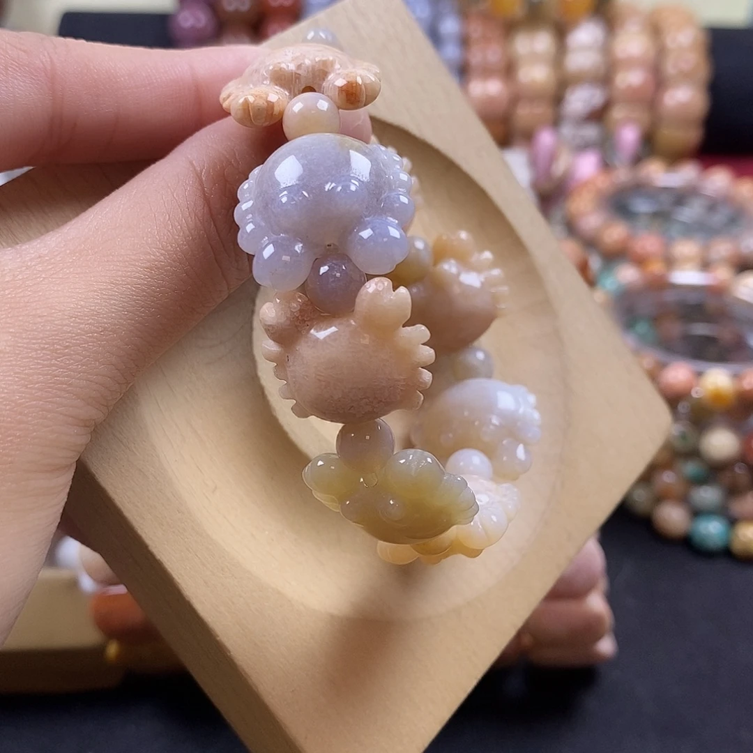 小***桃硅化珊瑚（珊瑚玉）未镶嵌手牌 上新