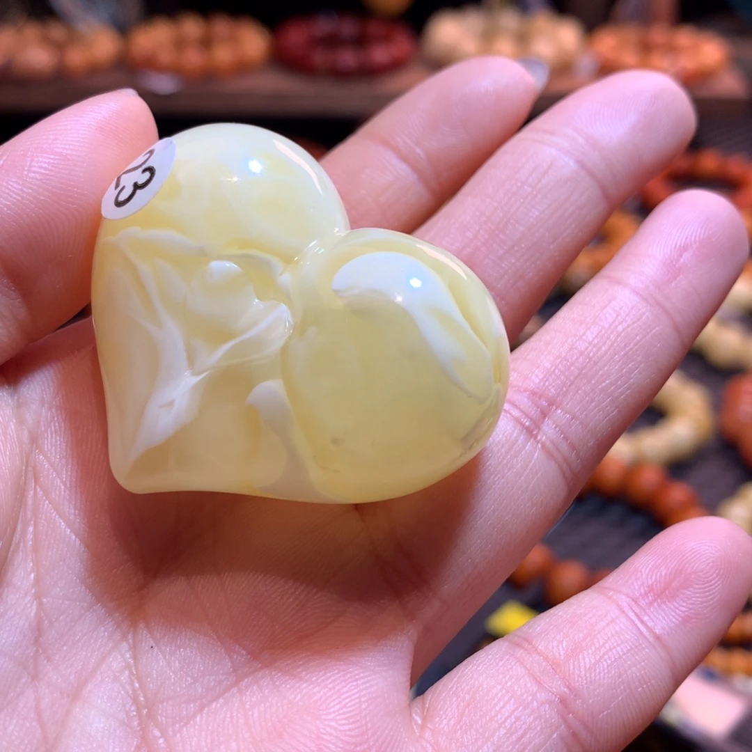 蜜蜡未镶嵌吊坠(不含链)