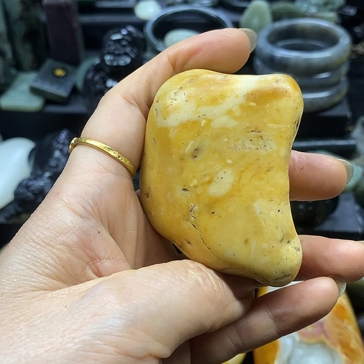 未镶嵌和田玉（糖玉）挂件