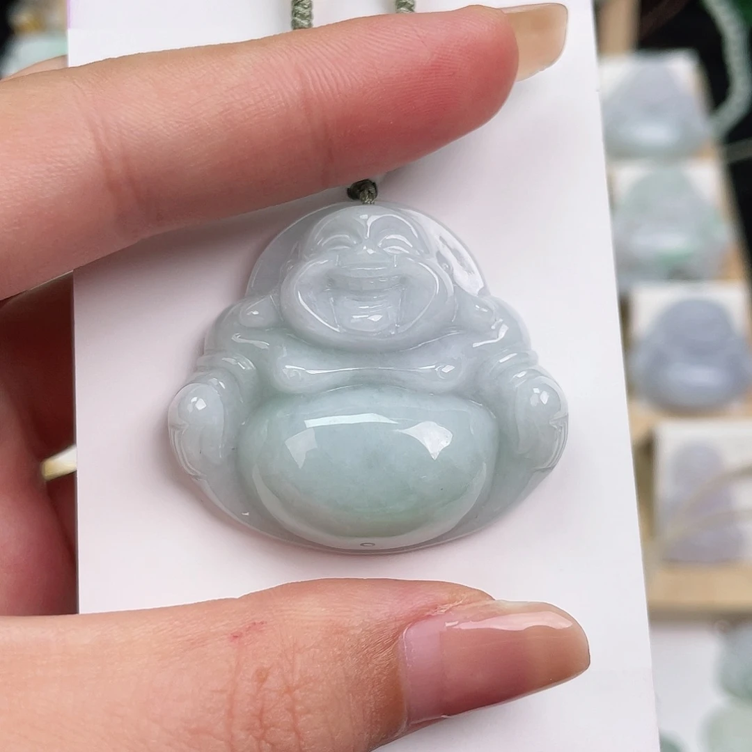 翡翠未镶嵌颈饰佛公