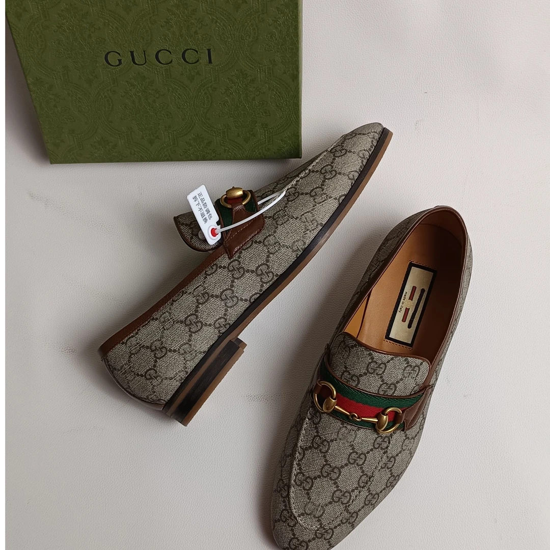 99新 GUCCI/古驰 奢品男鞋 Horsebit 平底套脚 乐福鞋 正品未使用