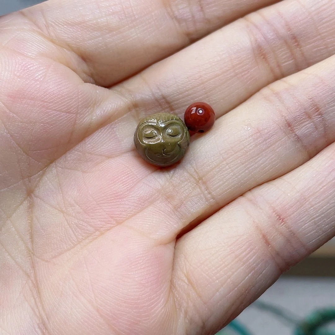 南红玛瑙未镶嵌配饰