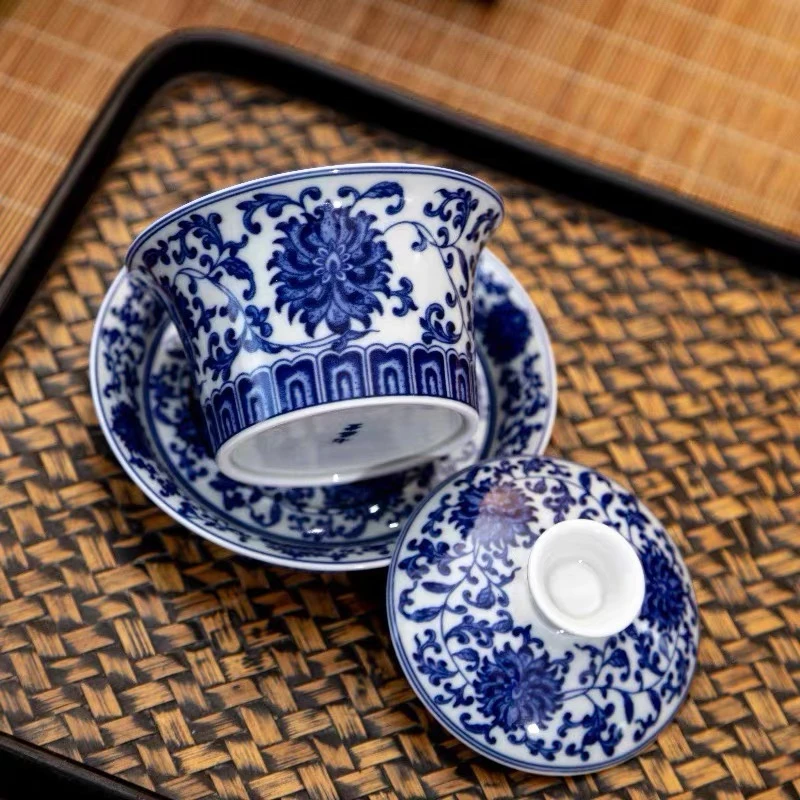 景德镇陶瓷茶碗七承堂仿古青花瓷青花点工缠枝莲三才盖碗