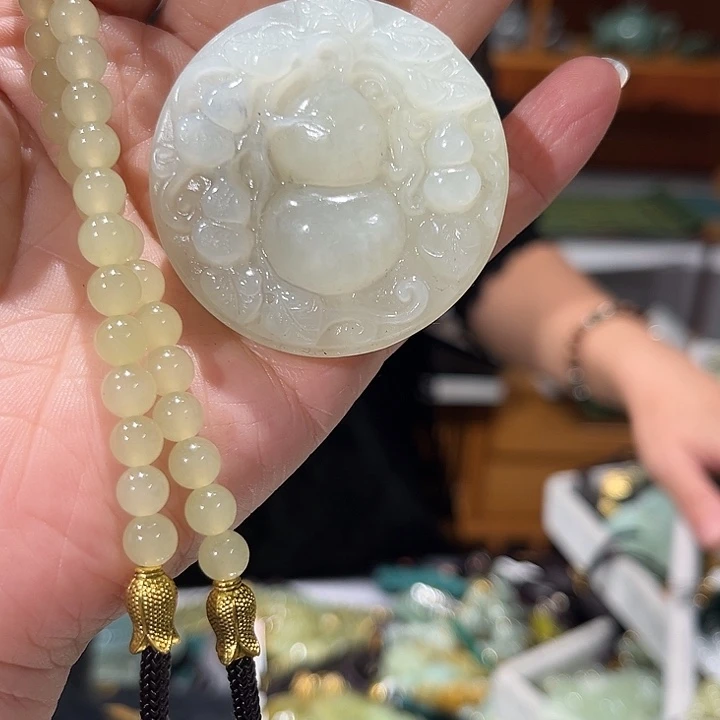 未镶嵌岫玉毛衣链