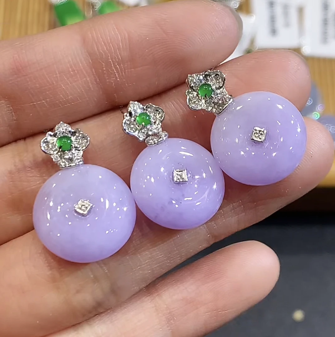 翡翠18ｋ紫吊坠多样性发其一0112