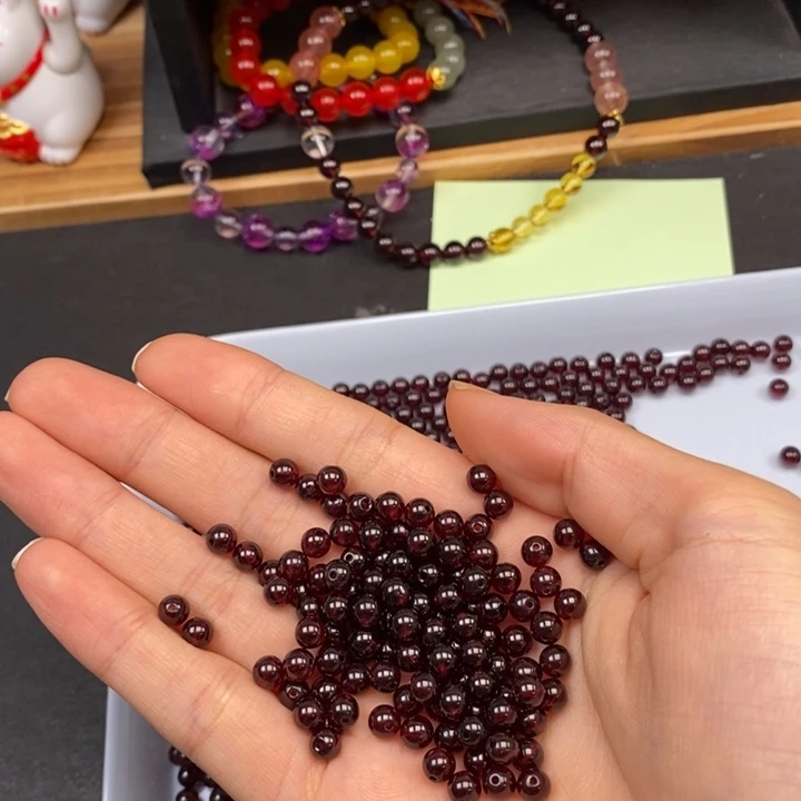 玛瑙/玉髓未镶嵌卡5石榴石20个