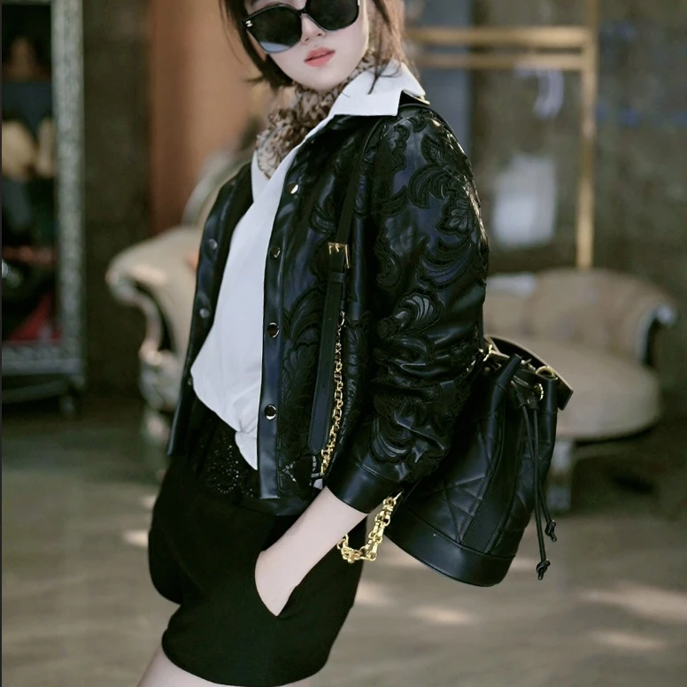 7-16【西部女神】复古时尚镂空气质皮衣外套