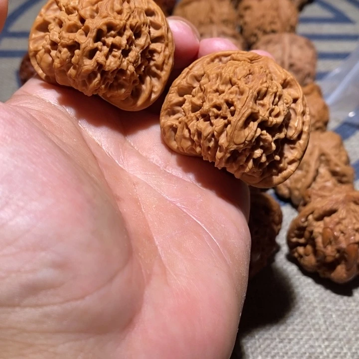 文玩核桃把件核桃文玩