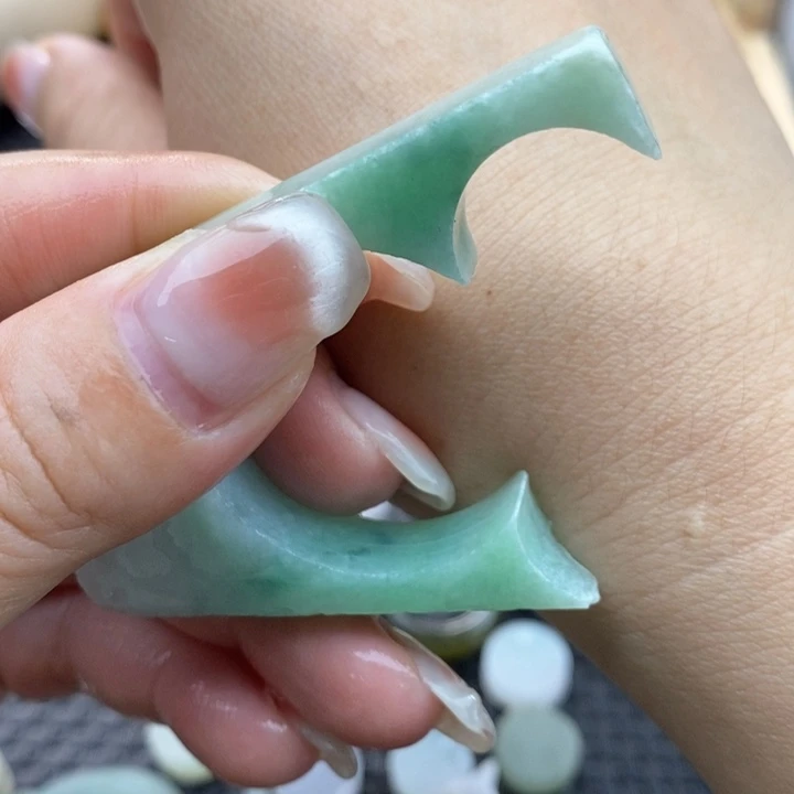 定制翡翠8mm圆珠1个未镶嵌王*