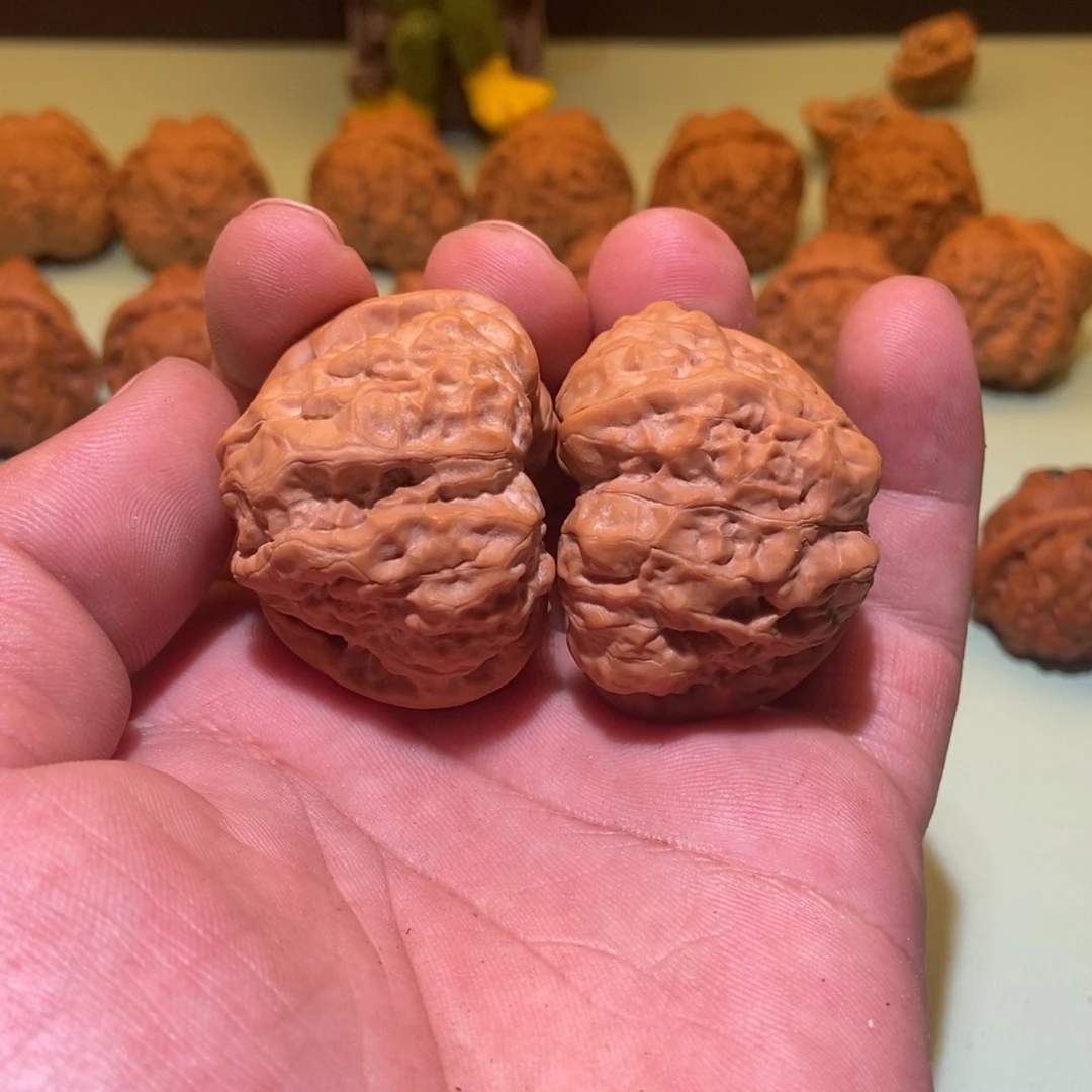 核桃手串/手链酥***酱蛤蟆头44一对