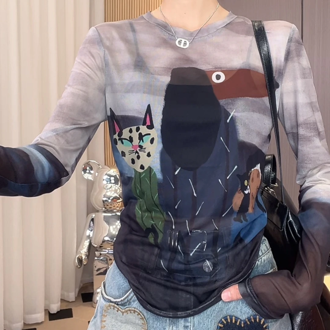 2025春夏新款涂鸦海边度假风街头感防晒时髦长袖T恤女休闲罩衫潮