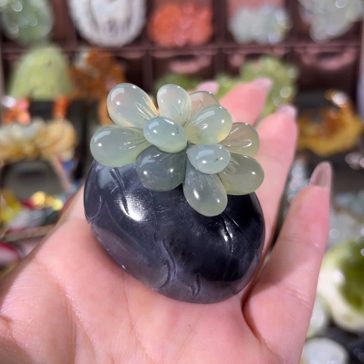 蛇纹石玉合金颈饰訸*