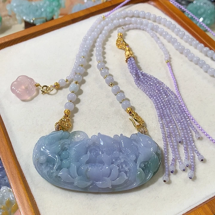 翡翠未镶嵌颈饰翡翠吊坠