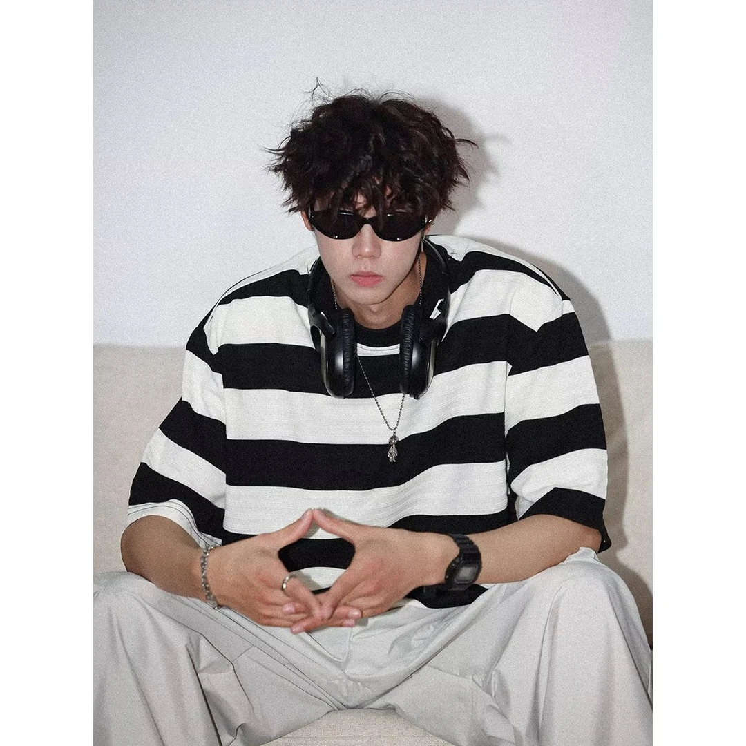 夏季宽松新款美式t恤百搭条纹半袖男生体恤潮流夏季短袖2025情侣