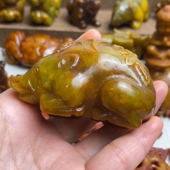 蛇纹石玉未镶嵌颈饰21