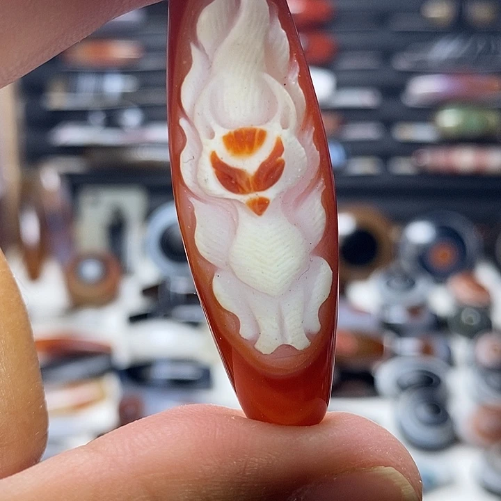 未镶嵌颈饰玛瑙/玉髓